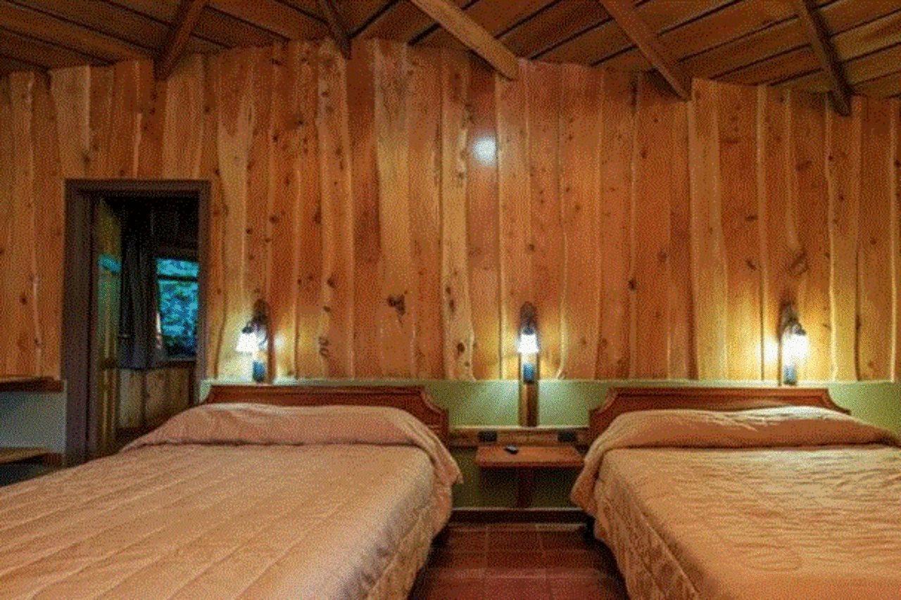 Hotel Cipreses